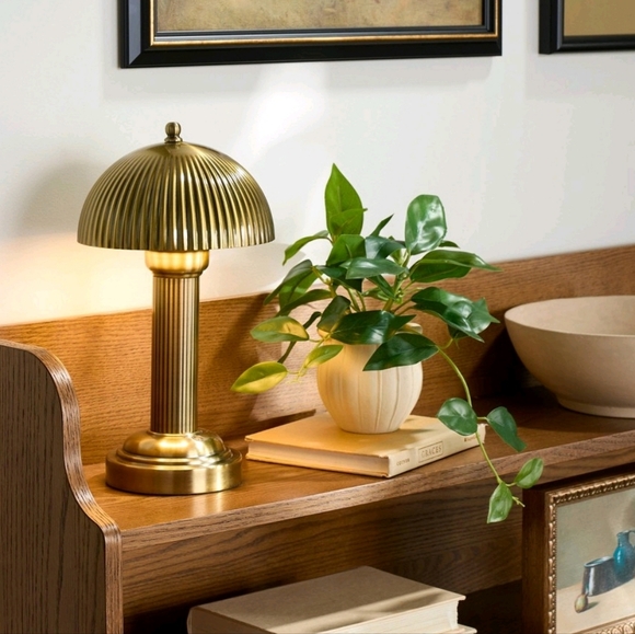 Hearth and Hand Fluted Library Table Lamp Brass 11.5" Metal Target Fall - Picture 5 of 11